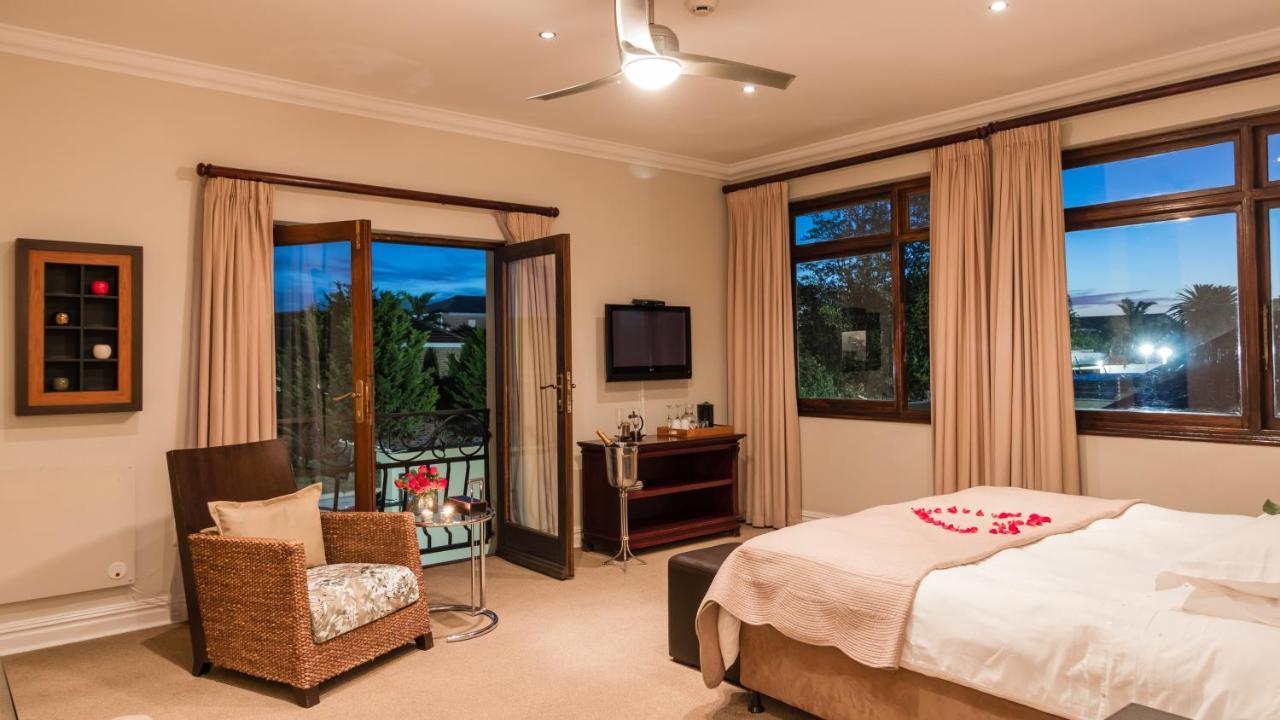 Manor 38 Hotel Port Elizabeth Bagian luar foto
