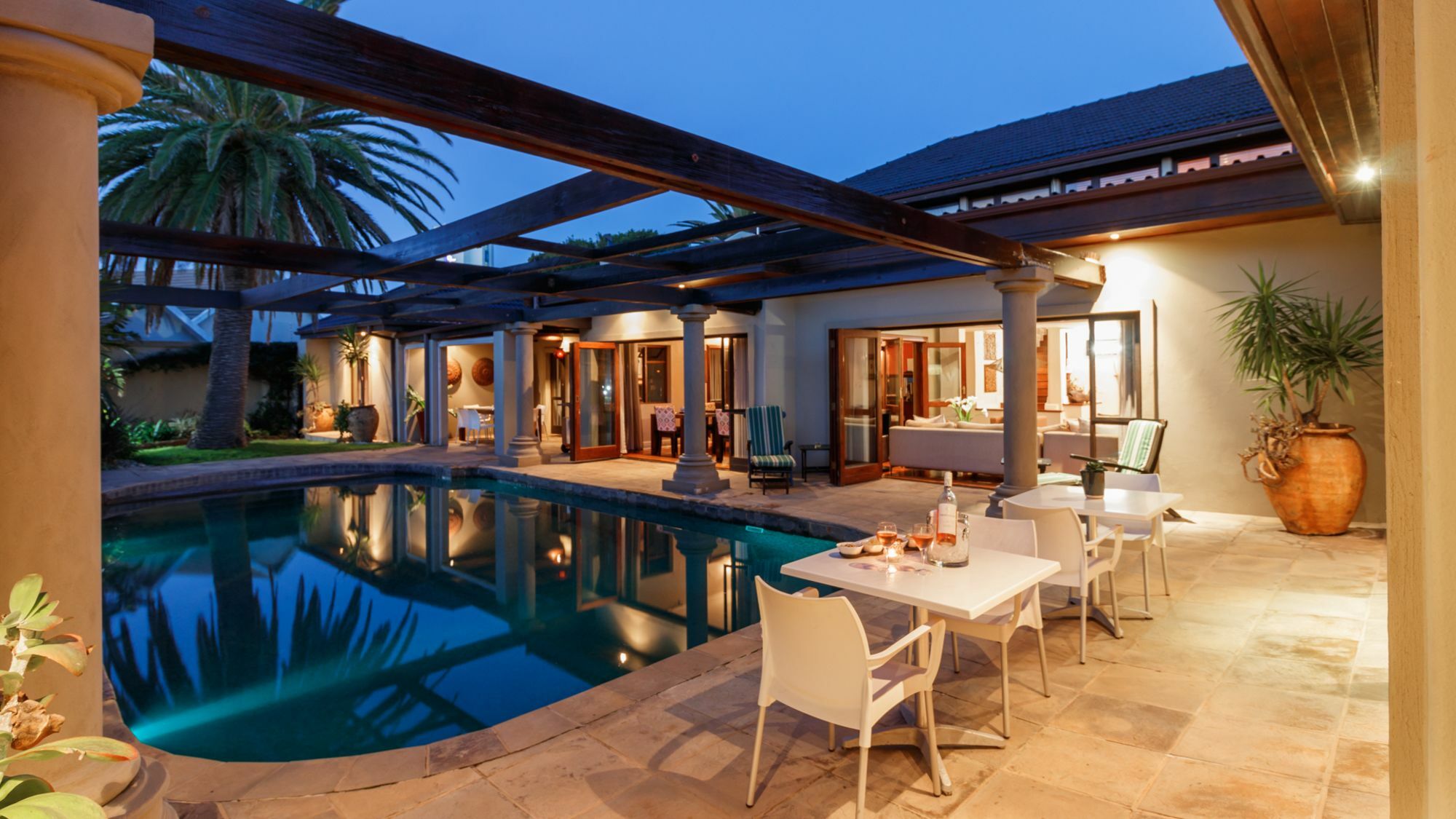 Manor 38 Hotel Port Elizabeth Bagian luar foto